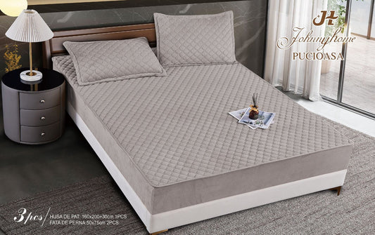 Husa matlasata tip topper din catifea, 160x200cm+2 fete de perna 50x70cm, Gri Deschis-H6806